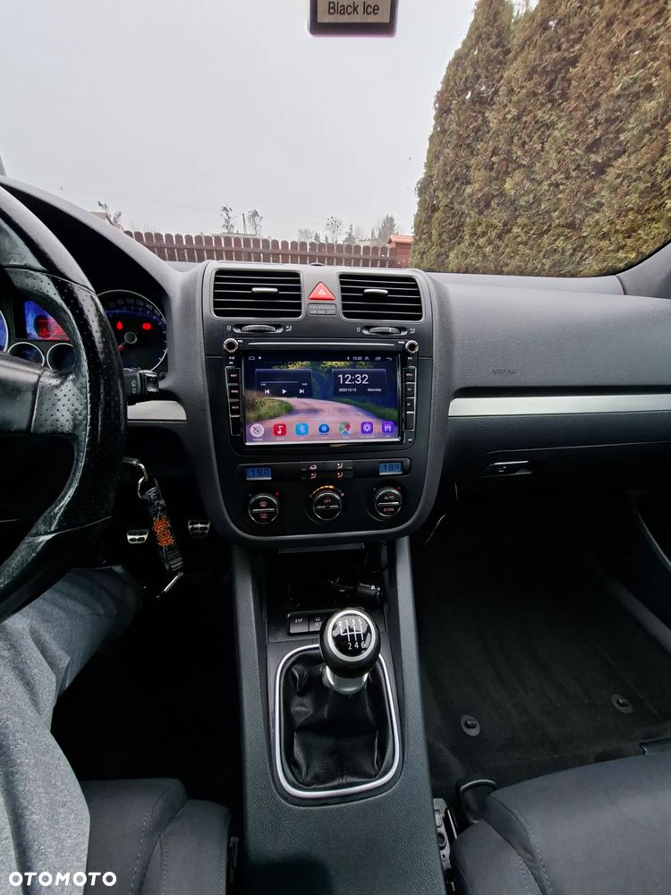 Volkswagen Golf 2.0 GTI - 35