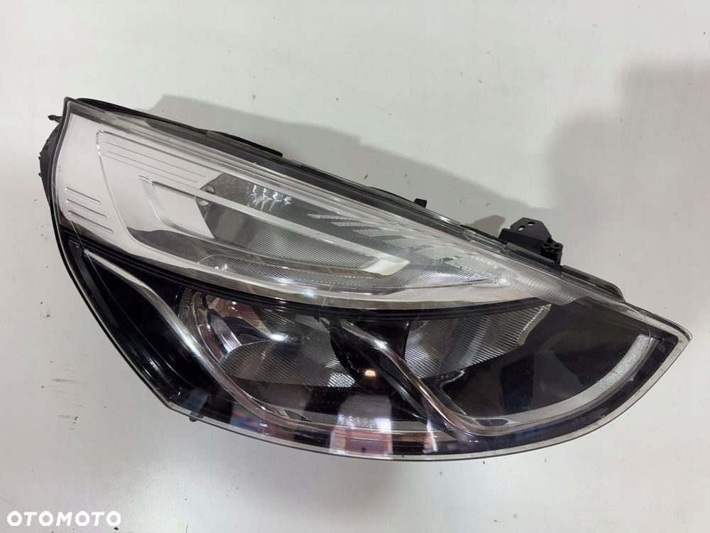 RENAULT CLIO IV 4 LIFT LAMPA PRZÓD PRZEDNIA PRAWA EUROPA ORYGINAŁ - 1