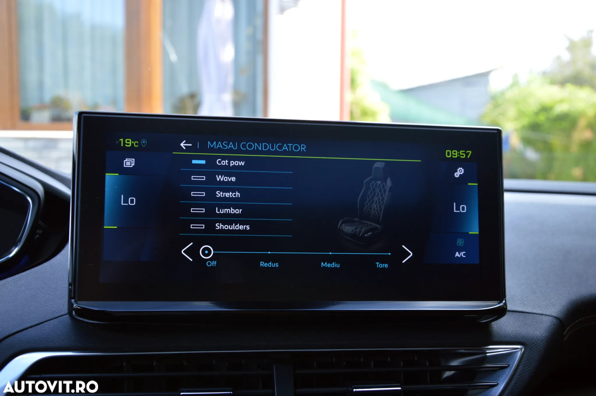 Peugeot 3008 Plug-In Hybrid 225 e-EAT8 GT - 26