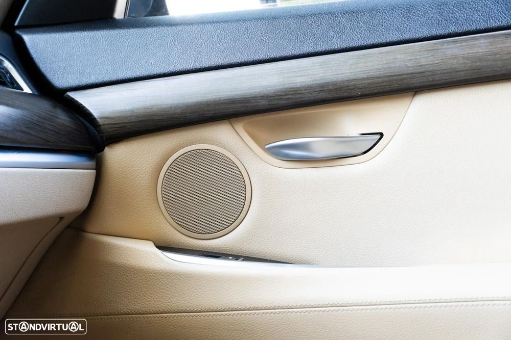 BMW 530 Gran Turismo d - 49