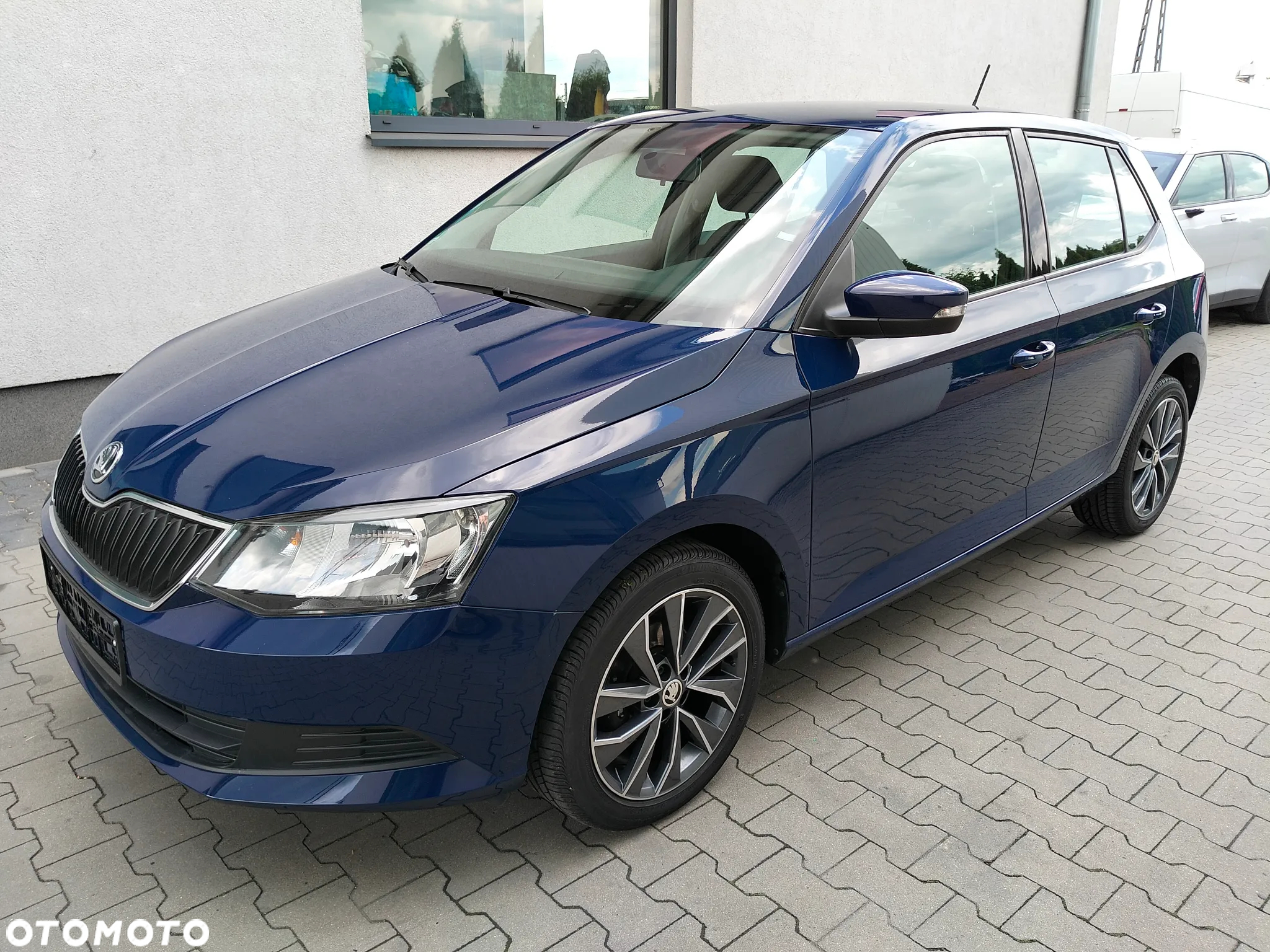 Skoda Fabia 1.0 MPI Ambition - 4