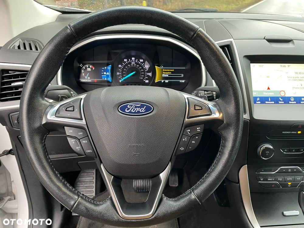 Ford Edge - 18