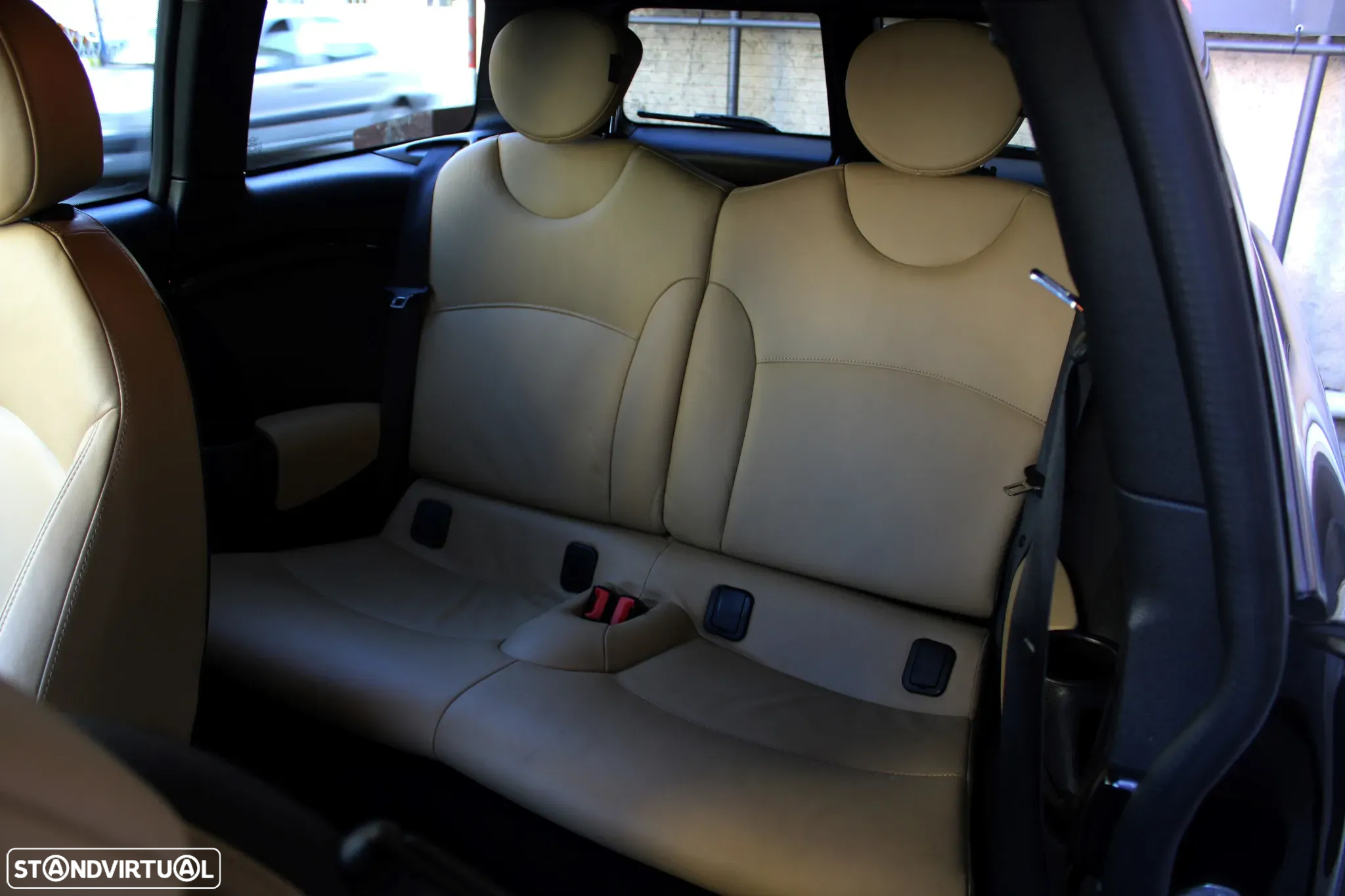 MINI Clubman John Cooper Works - 8