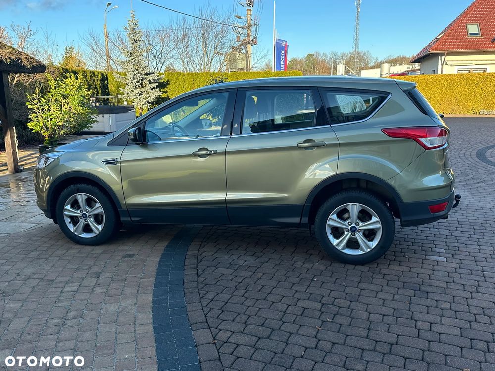 Ford Kuga - 8
