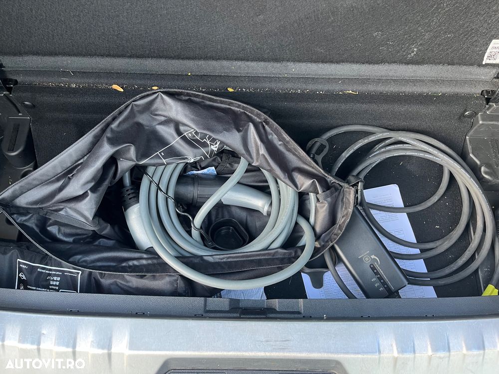 BMW Seria 3 330e AT PHEV - 15