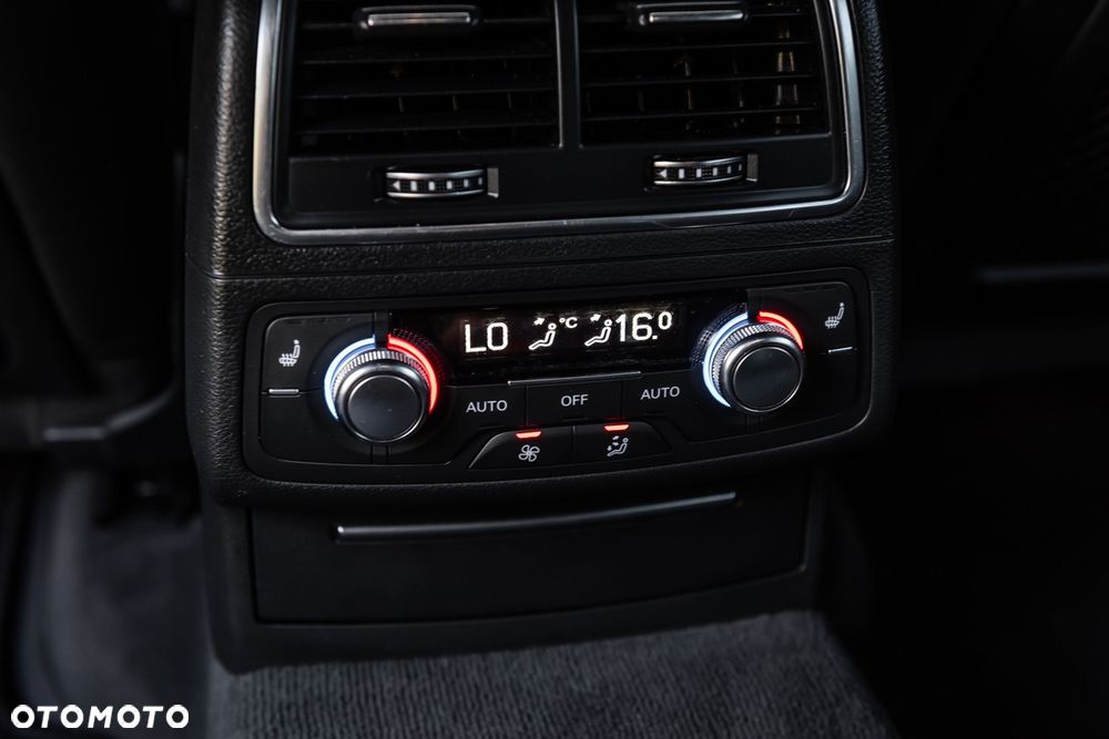 Audi A6 Avant 2.0 TDI Ultra S tronic - 8