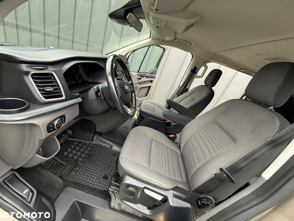 Ford Transit Custom - 14