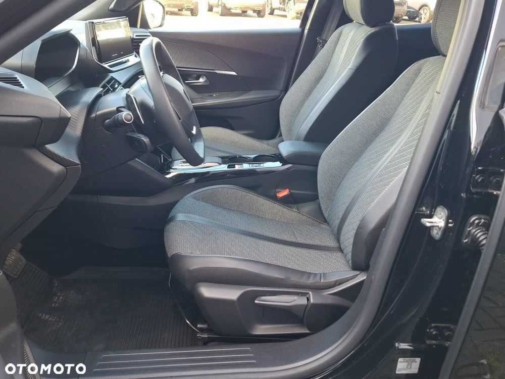 Peugeot 2008 1.2 PureTech Allure S&S EAT8 - 12