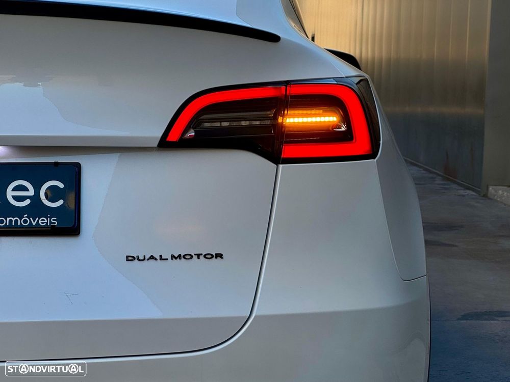 Tesla Model Y Long Range Tração Integral - 9
