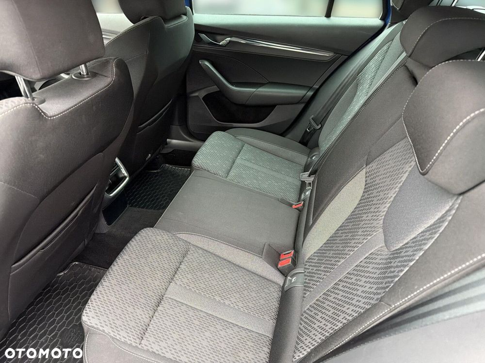 Skoda Octavia 1.5 TSI ACT Style - 35