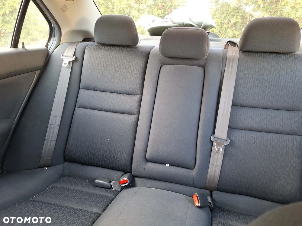 Honda Accord 2.0 Comfort - 12