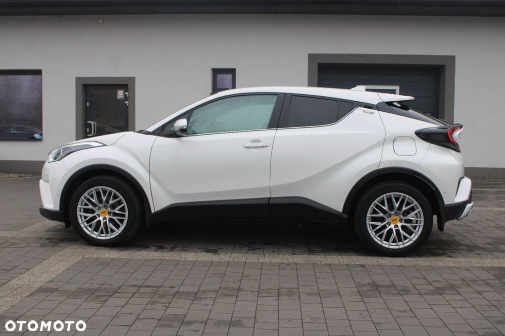 Toyota C-HR - 4