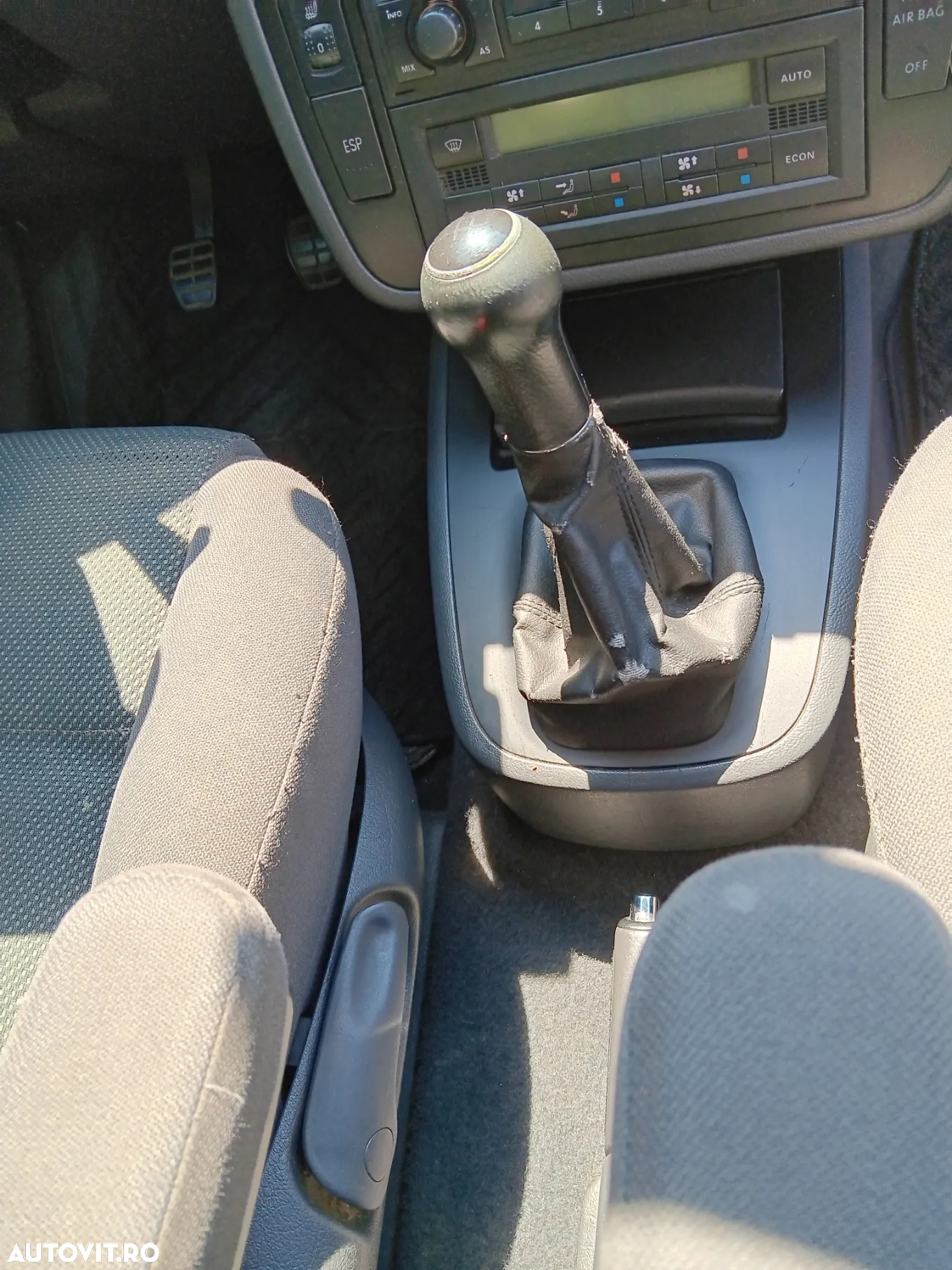 Volkswagen Sharan 2.0 TDI Comfortline - 19