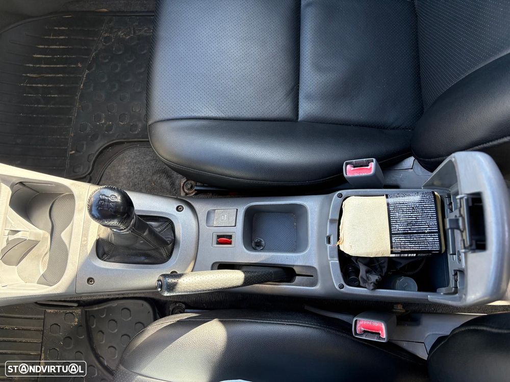 Toyota RAV4 2.0 D-4D TA - 20