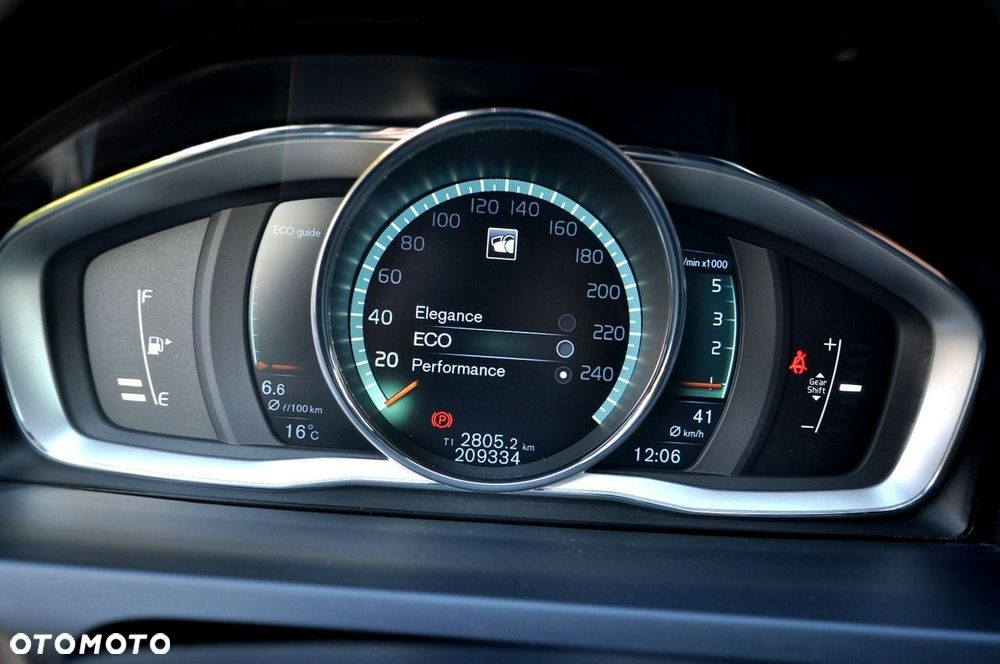 Volvo V60 - 18