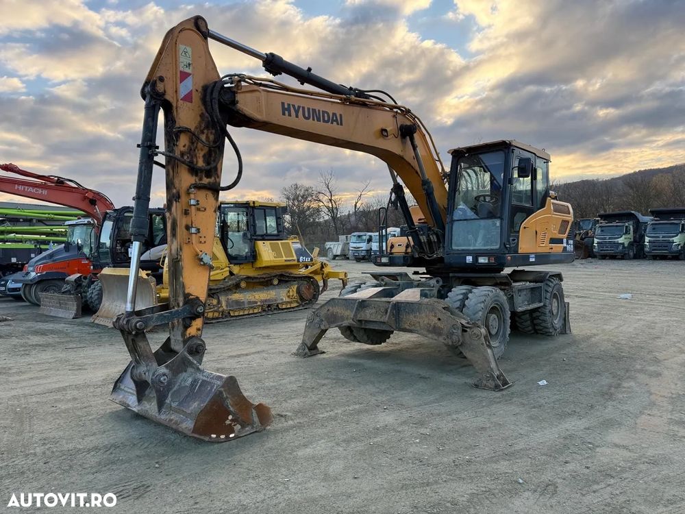 Hyundai HW160 - 4