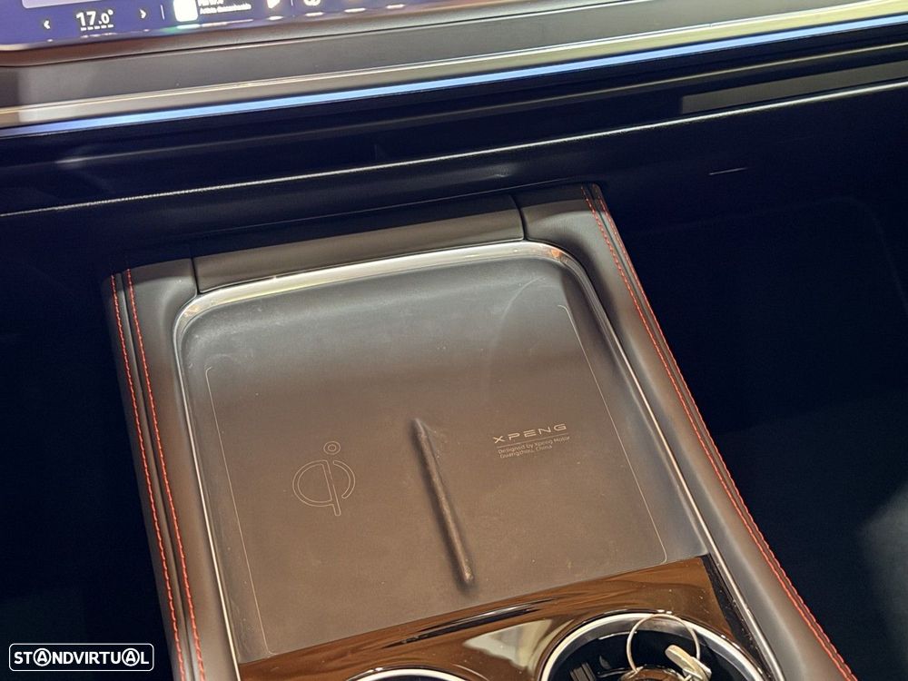 Xpeng P7i 86.2 kWh Long Range - 25