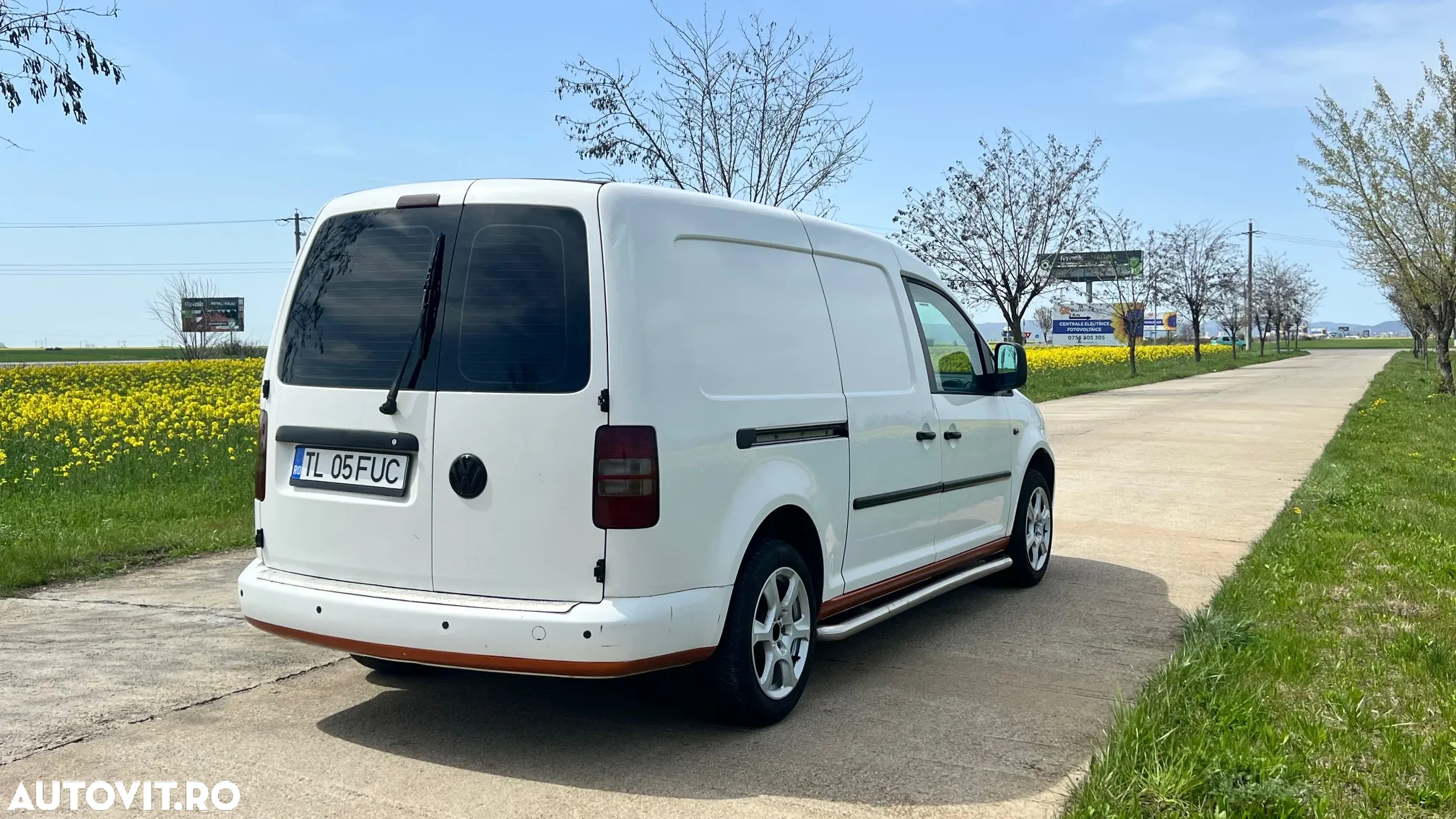 Volkswagen Caddy Maxi 1.6 TDI BlueMotion Comfortline - 5