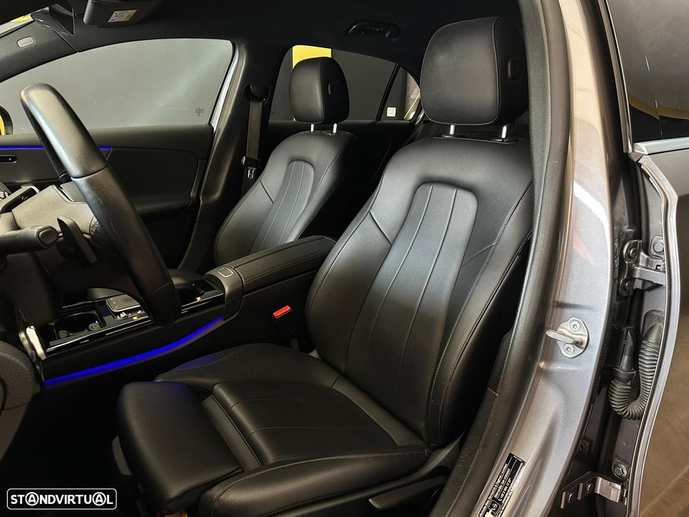 Mercedes-Benz A 180 d 8G-DCT Special Edition - 27