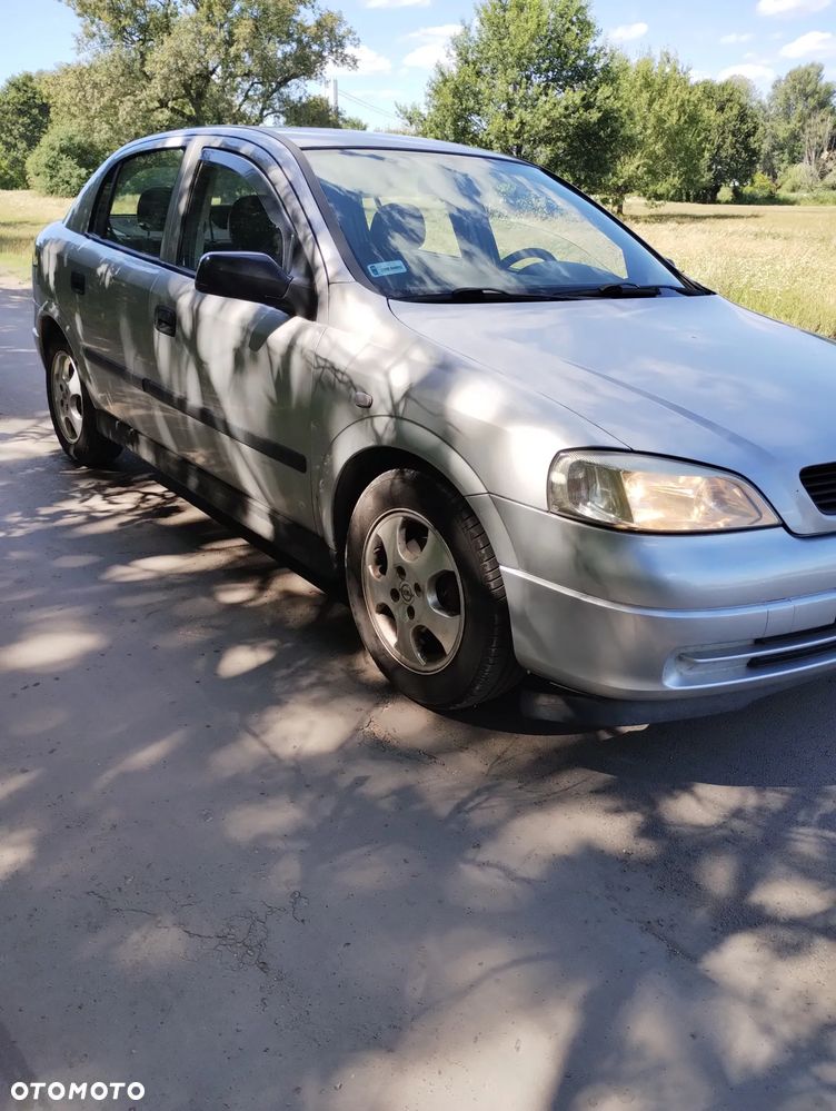 Opel Astra 1.6 Comfort - 5