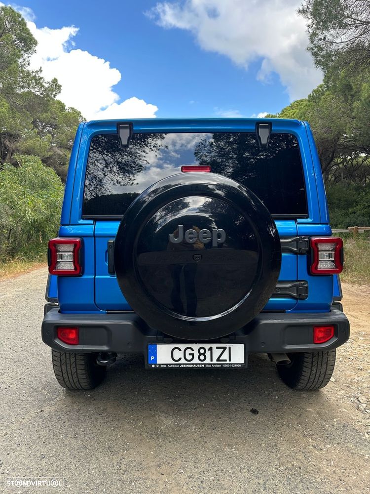 Jeep Wrangler - 5