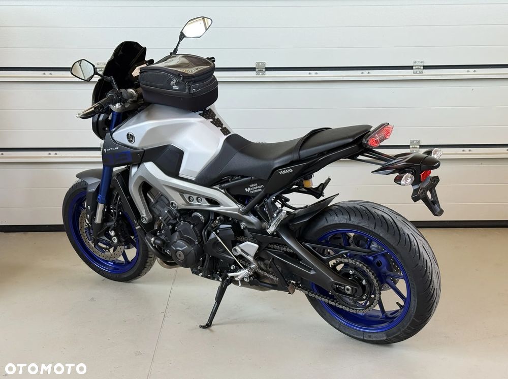 Yamaha MT - 3