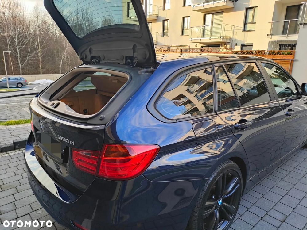 BMW Seria 3 320d Sport-Aut Sport Line - 9