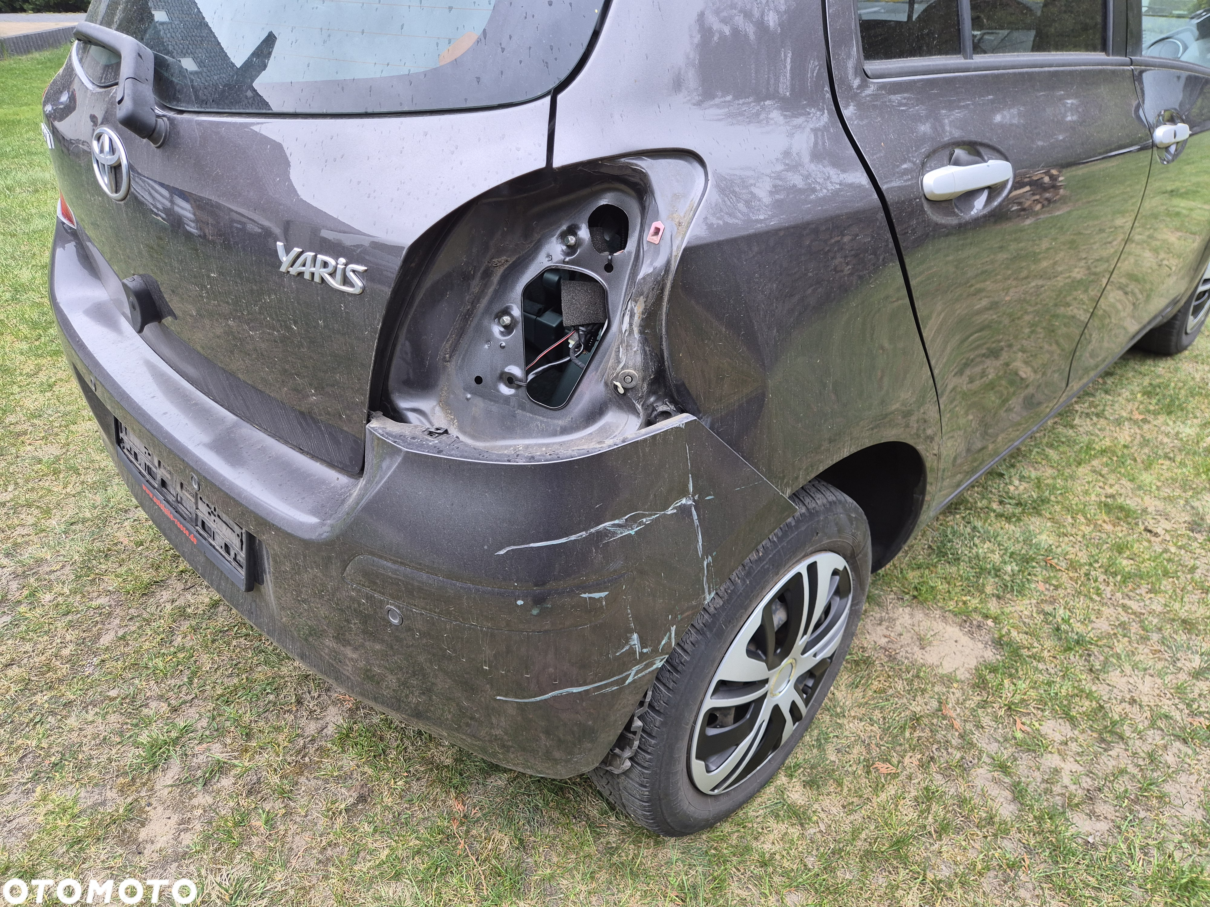 Toyota Yaris - 9
