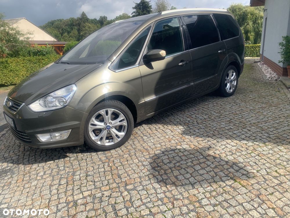 Ford Galaxy 2011 photo 4