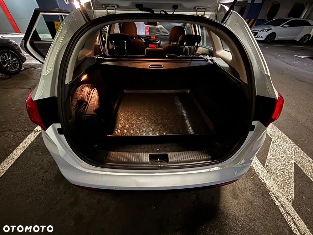 Kia Ceed Cee'd 1.6 CRDi M - 4