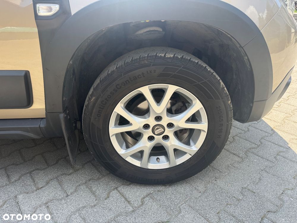 Dacia Duster 1.6 SCe Outdoor S&S - 30