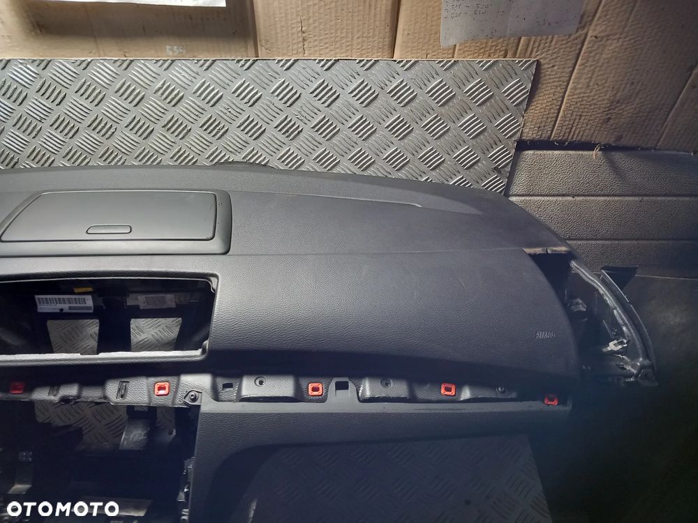 BMW E87 KONSOLA DESKA ROZDZIELCZA KOKPIT - 2