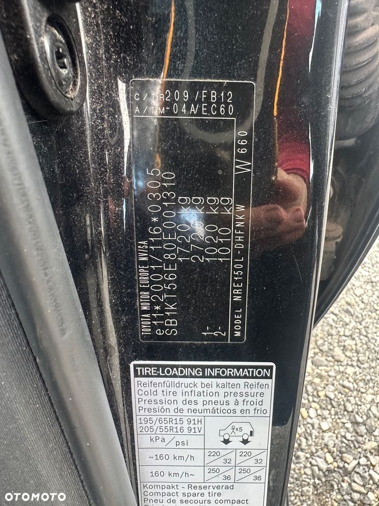 Toyota Auris 1.33 VVT-i Edition - 27