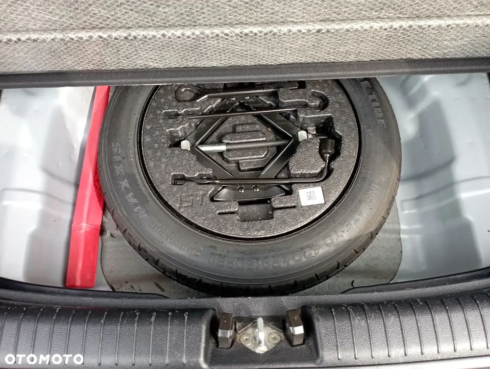 Kia Ceed 1.4 T-GDI M DCT - 24