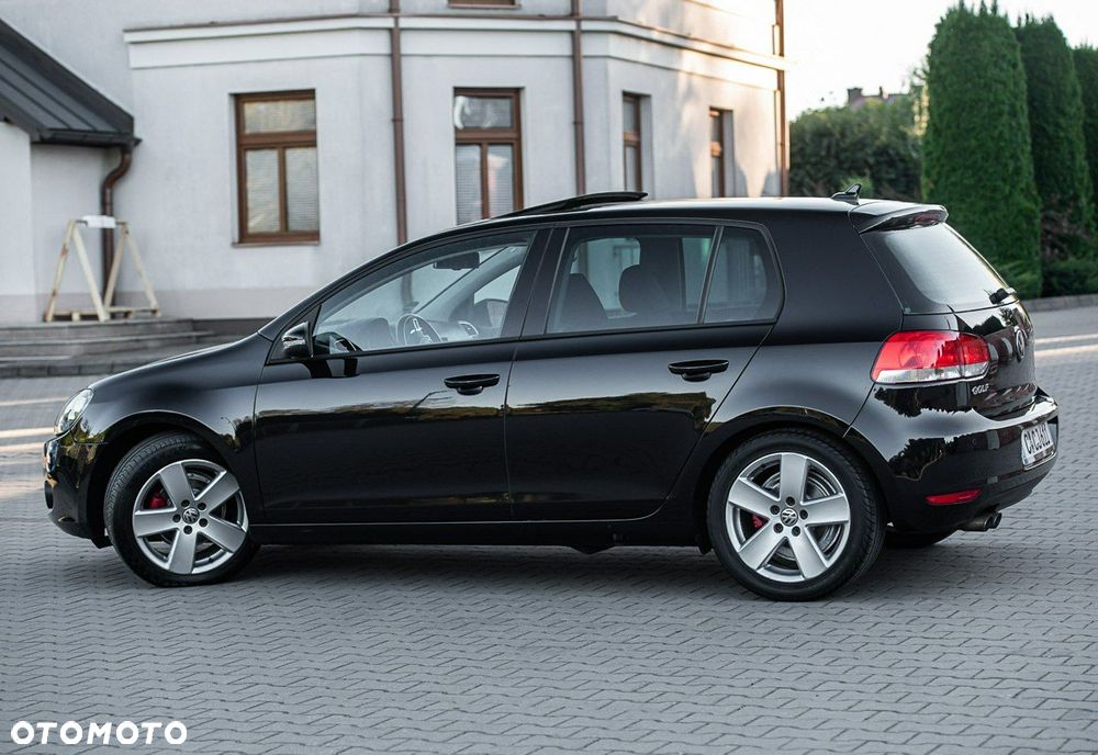 Volkswagen Golf VI 2.0 TDI Highline - 13