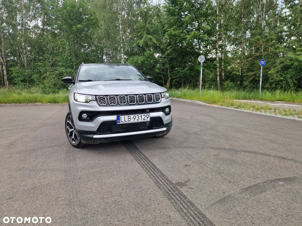Jeep Compass - 18