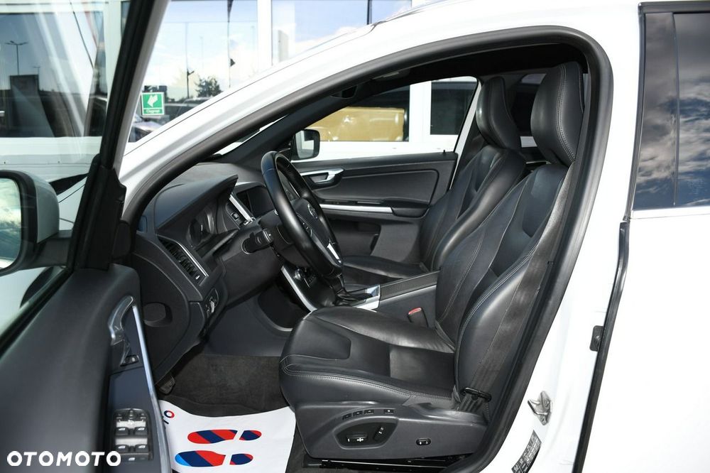 Volvo XC 60 D4 Geartronic Summum - 21