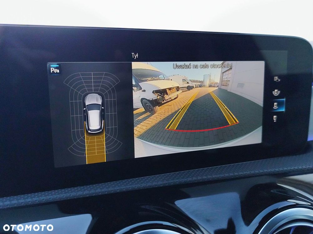 Mercedes-Benz CLA - 34