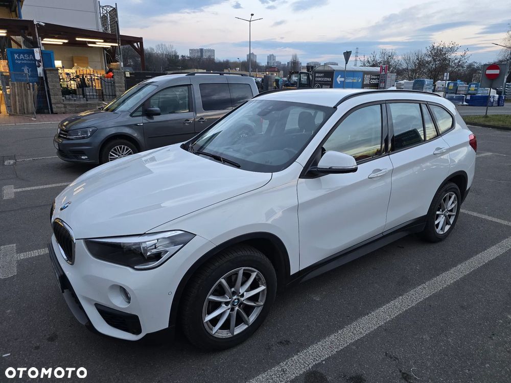 BMW X1 sDrive18i - 2