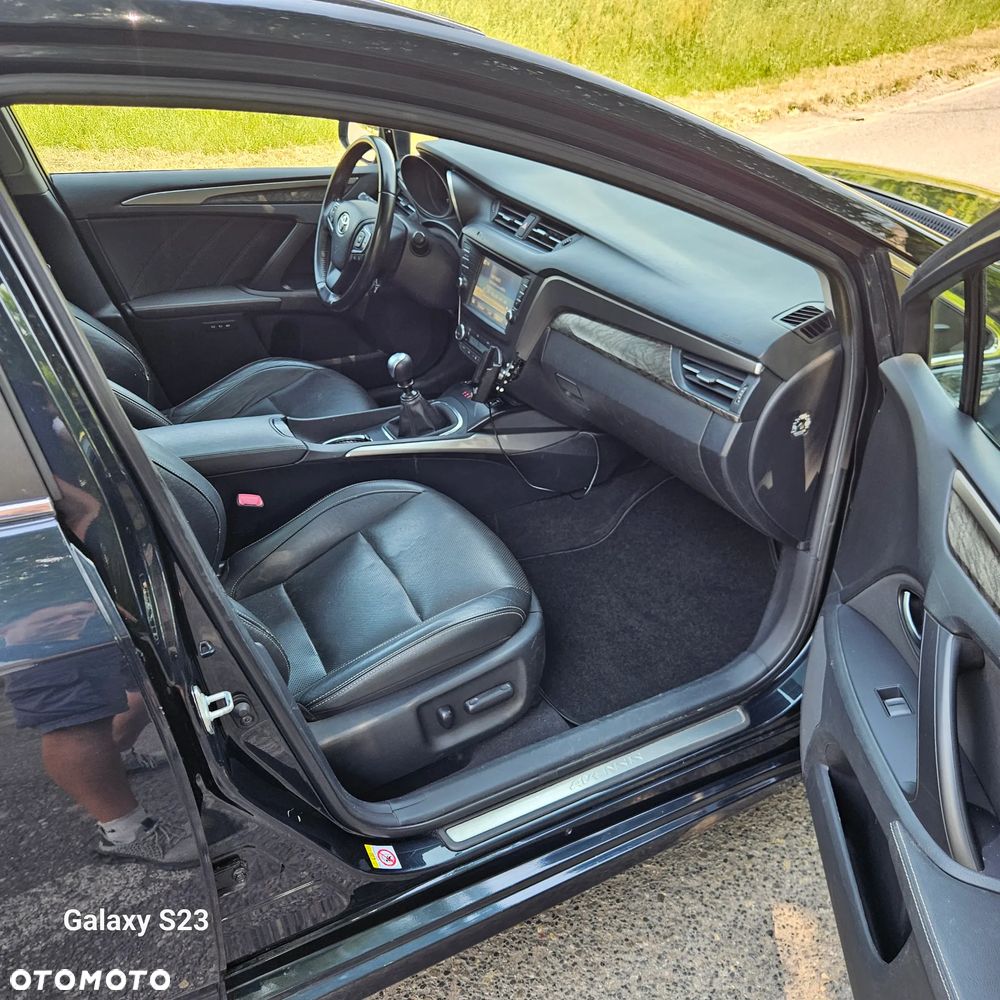 Toyota Avensis 2.0 D-4D Active Business - 26