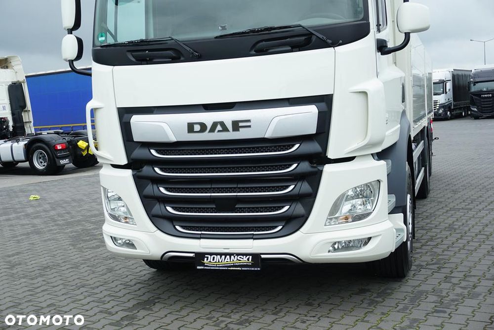 DAF CF / 480 / 6 X 2 / SKRZYNIOWY + HDS / PALFINGER PK 22 001L / OŚ SKRĘTNA / CHWYTAK - 25
