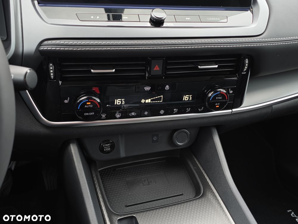Nissan Qashqai 1.3 DIG-T MHEV N-Connecta Xtronic - 18