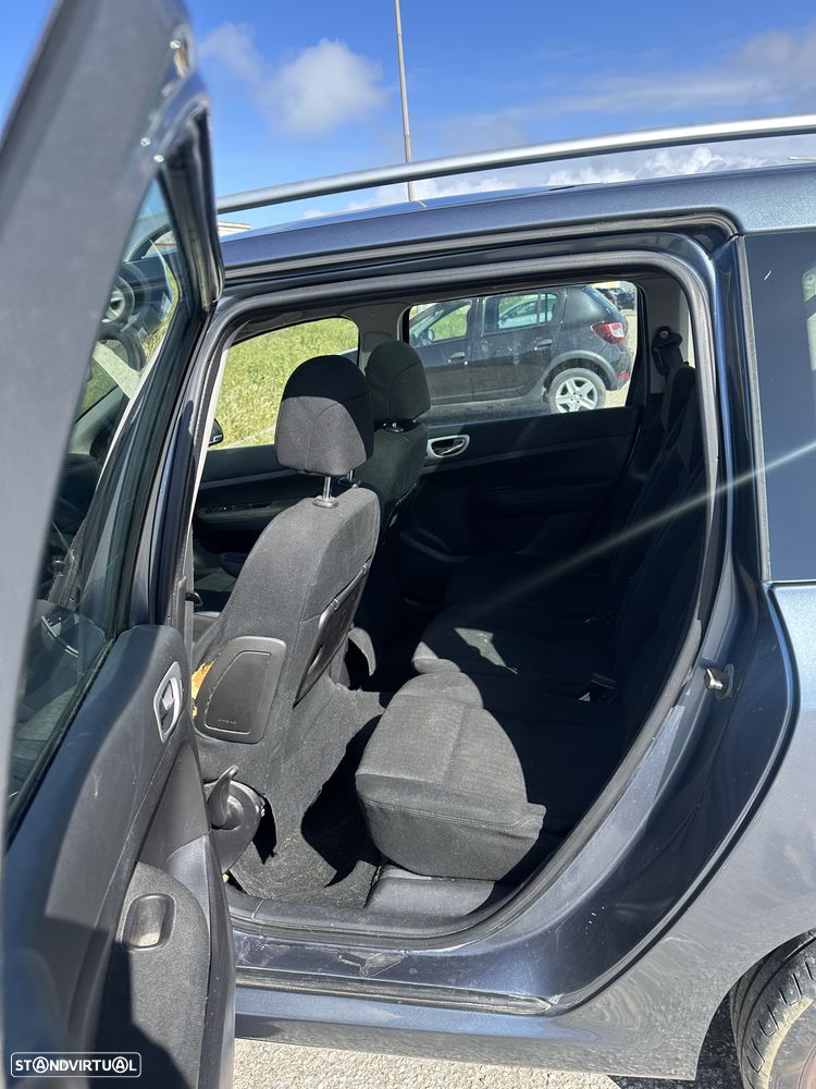Peugeot 307 SW 1.6 HDi - 6