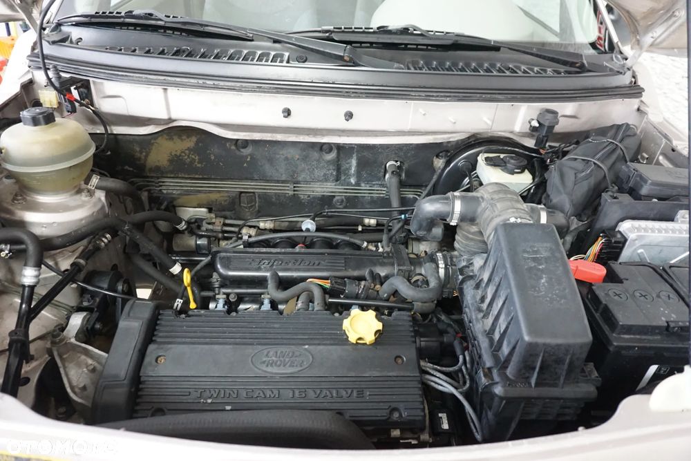 Land Rover Freelander - 16