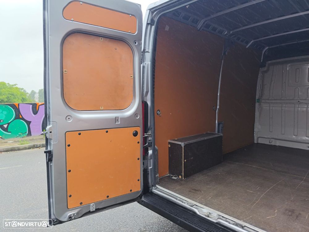 Peugeot Boxer 2.2 BlueHDi L3H2 - 17