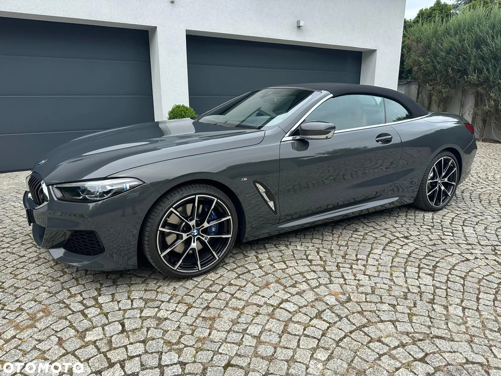 BMW Seria 8 840d xDrive Cabrio - 2