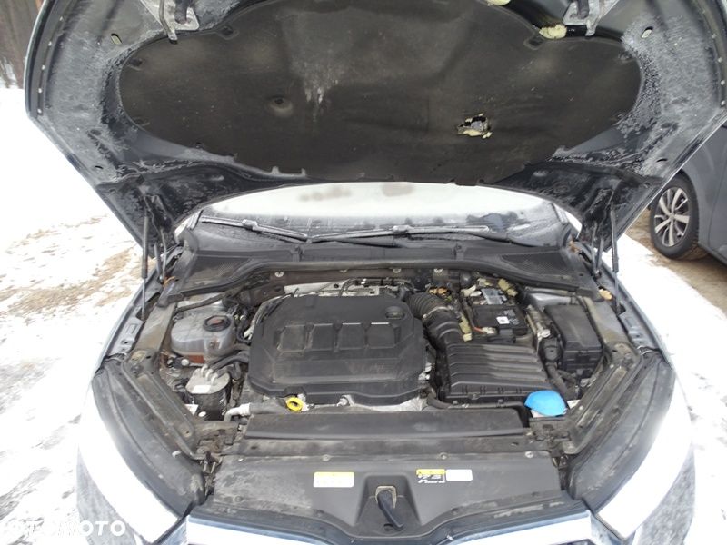 Skoda Octavia 2.0 TDI Style DSG - 6