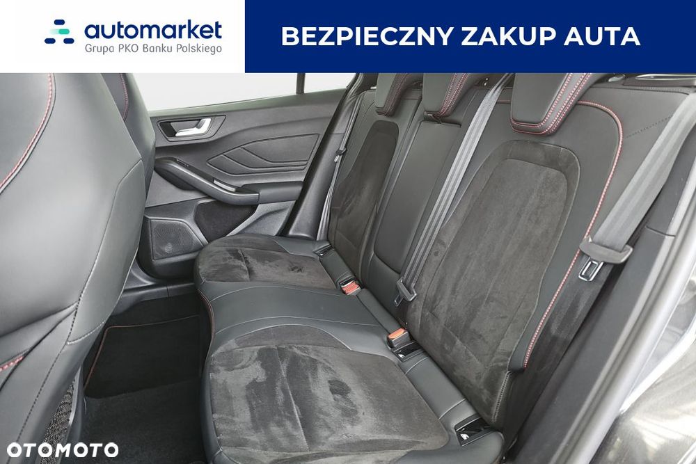 Ford Focus 2.3 EcoBoost ST - 12