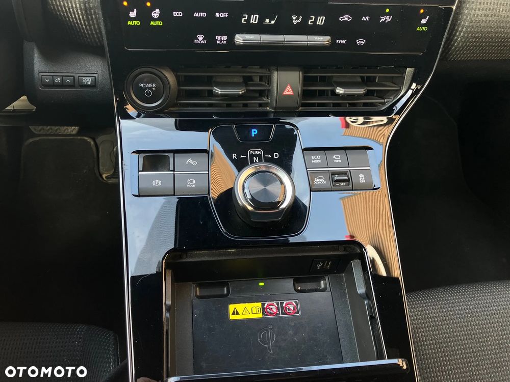 Toyota bZ4X 71.4kWh 4x4 Prestige - 33