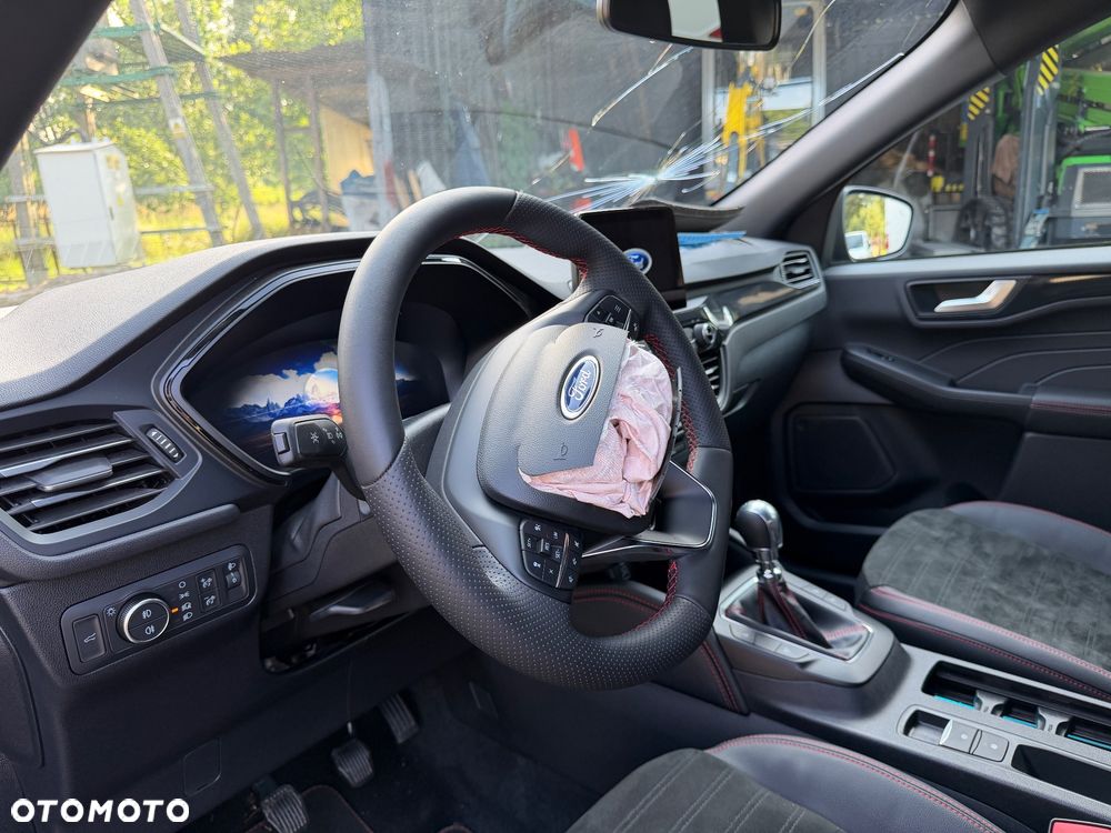 Ford Kuga 1.5 EcoBoost FWD ST-Line - 8